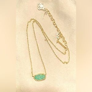 VGUC Kendra Scott Elisa necklace